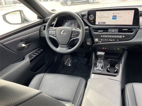 Used 2023 Lexus ES 350 w/ Premium Package image 13