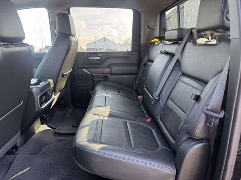 Used 2023 GMC Sierra 2500 Denali image 19