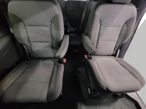 Certified 2023 Chevrolet Traverse LT w/ LPO, Floor Liner Package image 24