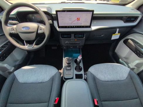 New 2026 Ford Maverick XLT w/ XLT Luxury Package FWD image 15