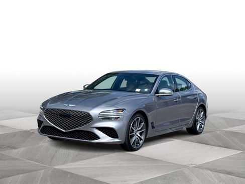Used 2023 Genesis G70 2.0T RWD image 4