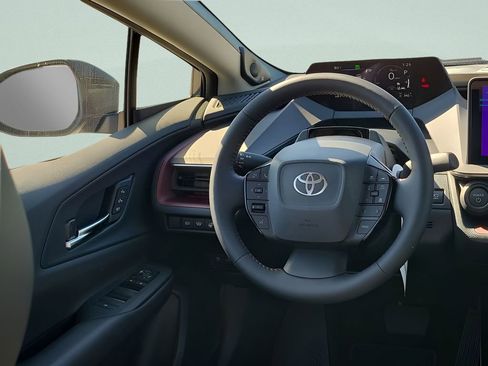 New 2026 Toyota Prius Plug-In Hybrid FWD image 25