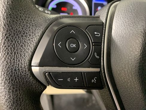 Used 2023 Toyota Camry LE image 20