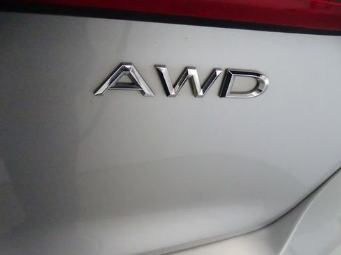 Used 2016 Lincoln MKX Select w/ Select Plus Package AWD/4WD image 24