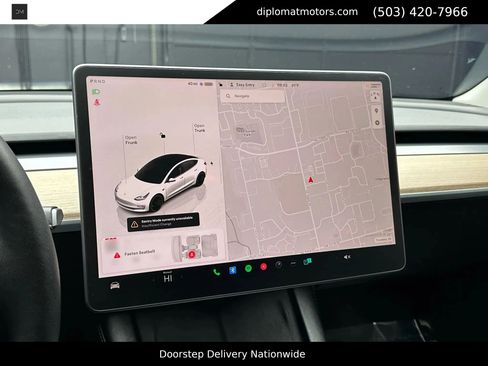 Used 2022 Tesla Model 3 Performance image 29