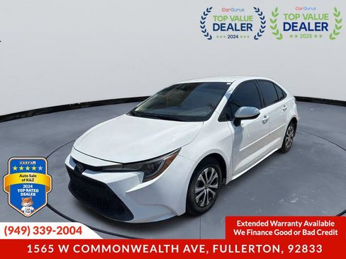 Used 2022 Toyota Corolla LE w/ Carpet Mat Package (TMS) FWD image 4