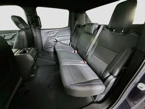 Used 2025 Chevrolet Silverado EV LT AWD/4WD image 24