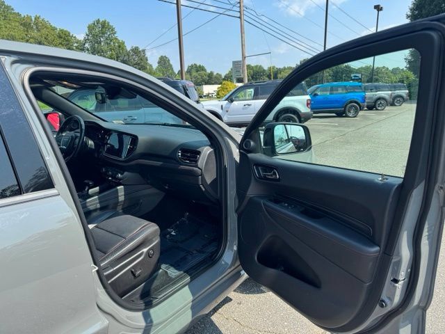 Used 2024 Dodge Durango GT AWD/4WD image 14