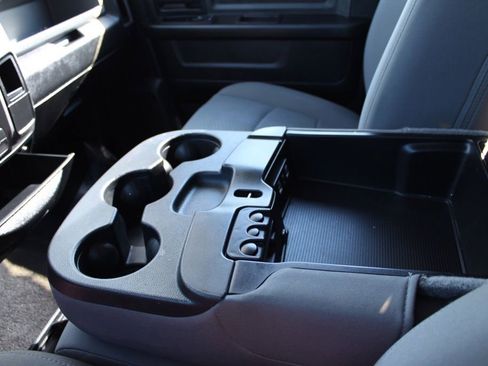 Used 2018 RAM 1500 Express w/ Express Value Package image 35