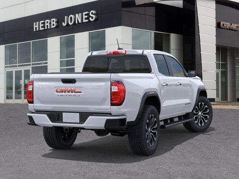New 2026 GMC Canyon Denali image 4