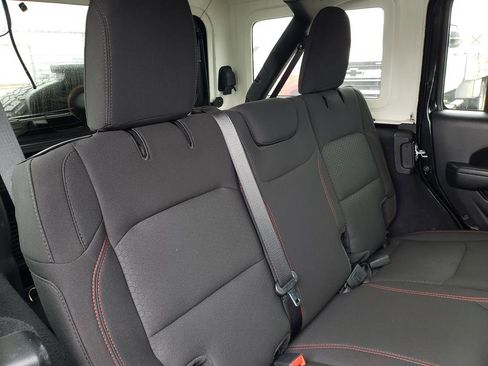 Used 2021 Jeep Wrangler Unlimited Rubicon image 44