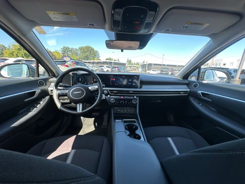 Used 2024 Hyundai Sonata SEL FWD image 27