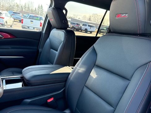 New 2026 Chevrolet Traverse Z71 w/ Driver Confidence Package image 6