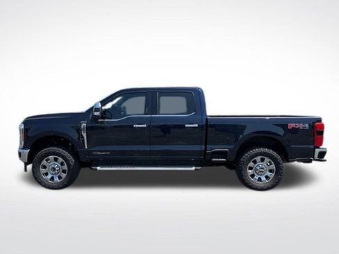 Certified 2023 Ford F250 Lariat w/ Tow Technology Package AWD/4WD image 3