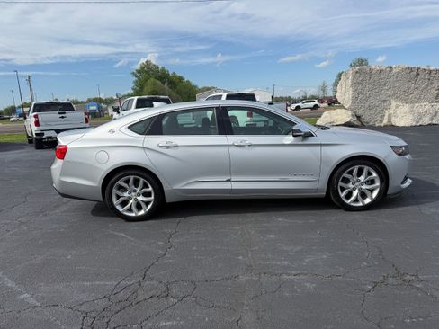 Used 2019 Chevrolet Impala Premier FWD image 8