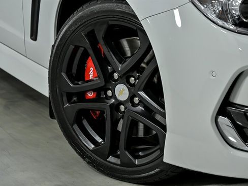 Used 2017 Chevrolet SS image 3