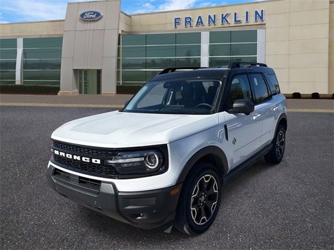 New 2025 Ford Bronco Sport Outer Banks w/ Outer Banks Tech Package+ image 3