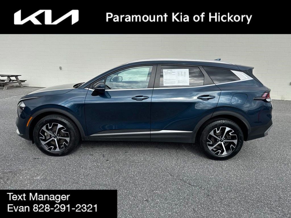 Used 2023 Kia Sportage EX AWD/4WD image 4