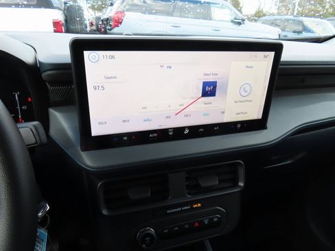 New 2026 Ford Maverick XL image 10