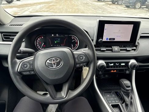 Used 2024 Toyota RAV4 LE image 10