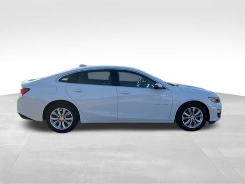 Used 2024 Chevrolet Malibu LT image 8
