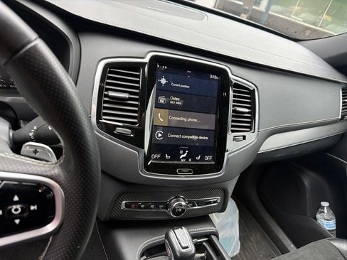 Used 2019 Volvo XC90 T6 R-Design w/ Advanced Package AWD/4WD image 7