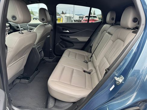 Used 2024 Buick Envista Avenir image 18