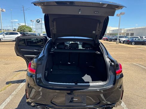 Used 2023 BMW X4 xDrive30i w/ M Sport Package AWD/4WD image 9
