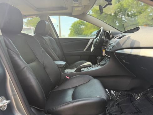 Used 2012 MAZDA MAZDA3 i Grand Touring w/ Tech Pkg FWD image 20
