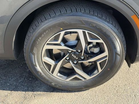 Used 2024 Kia Sportage LX image 24