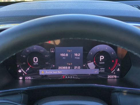 Used 2024 GMC Canyon Elevation w/ Convenience Package image 24