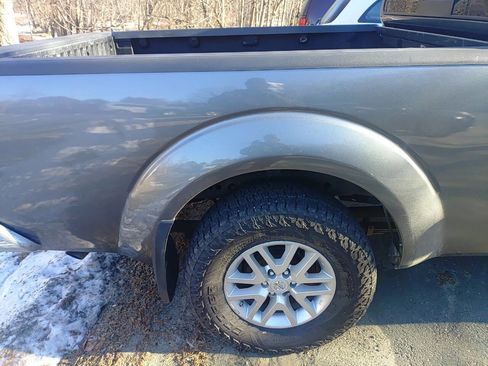 Used 2016 Nissan Frontier SV w/ SV Value Truck Package image 18