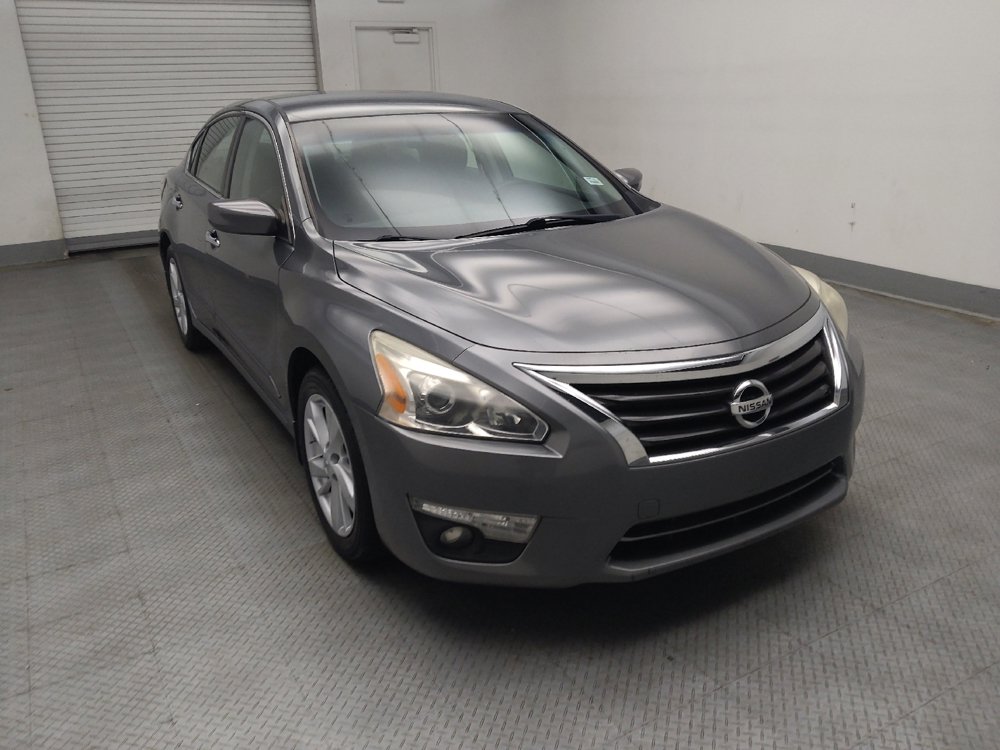 Used 2015 Nissan Altima 2.5 SV FWD image 13