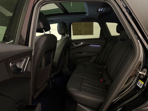 Used 2023 Audi Q4 e-tron Premium w/ Premium Plus RWD image 15