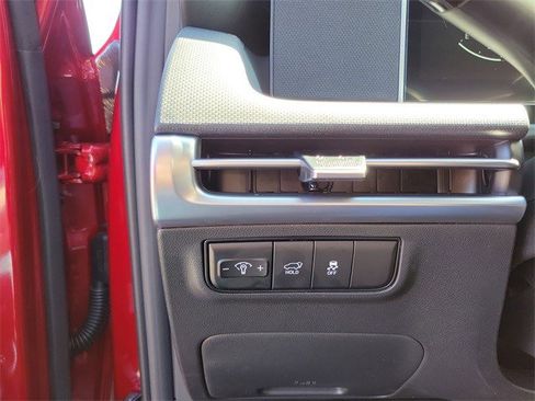 Certified 2025 Hyundai Tucson SEL image 30