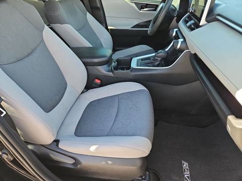 Used 2023 Toyota RAV4 XLE w/ Convenience Package image 21