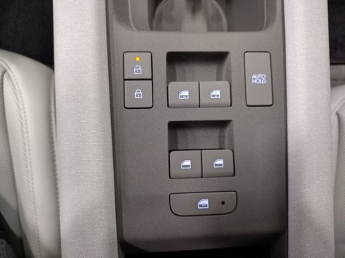 New 2025 Hyundai Ioniq 6 SEL image 26