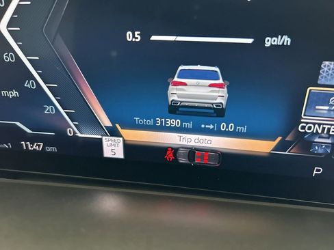 Used 2024 BMW X5 sDrive40i w/ M Sport Package image 61