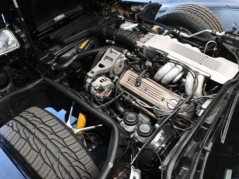 Used 1987 Chevrolet Corvette Coupe RWD image 14