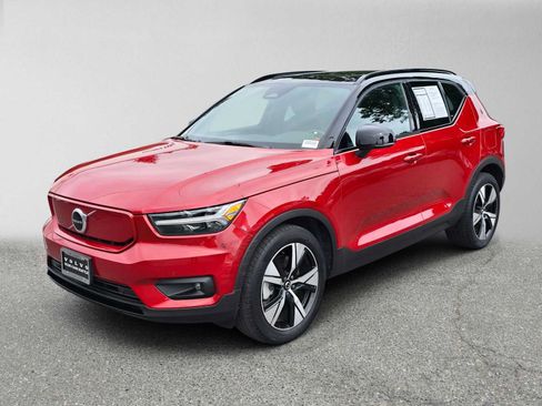 Used 2021 Volvo XC40 P8 Recharge AWD/4WD image 7