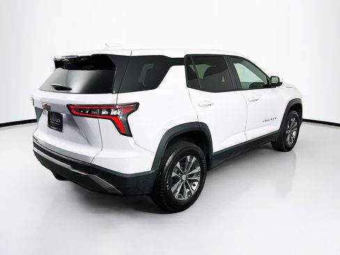 Used 2025 Chevrolet Equinox LT image 9