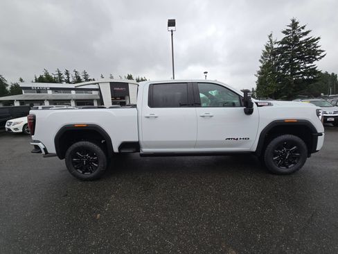 New 2026 GMC Sierra 3500 AT4 w/ AT4 Premium Plus Package AWD/4WD image 8