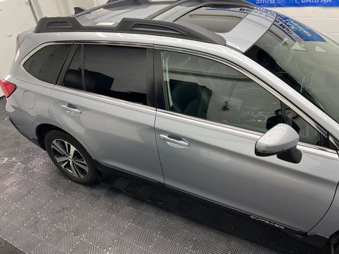 Used 2019 Subaru Outback 2.5i Limited image 8