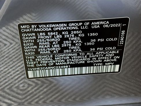 Used 2022 Volkswagen Atlas Cross Sport SE AWD/4WD image 30
