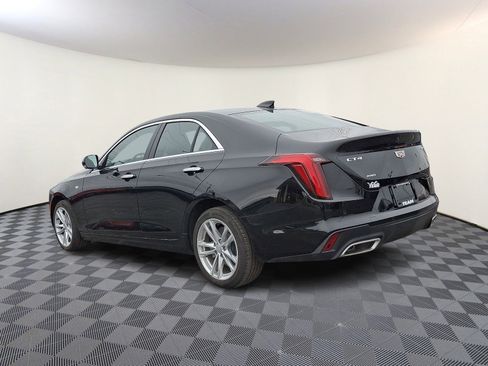 Used 2025 Cadillac CT4 Luxury image 4