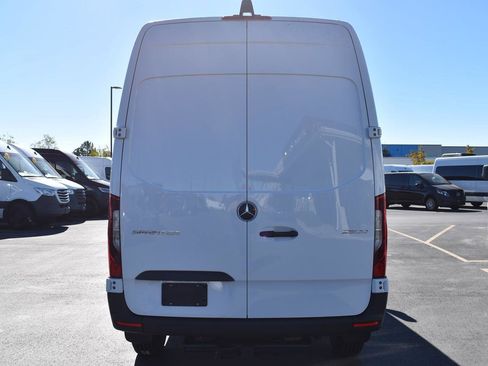 New 2025 Mercedes-Benz Sprinter 2500 image 6