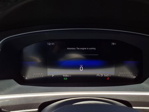 Certified 2023 Volkswagen Tiguan SE R-Line FWD image 16