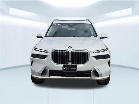 Used 2023 BMW X7 xDrive40i AWD/4WD image 8