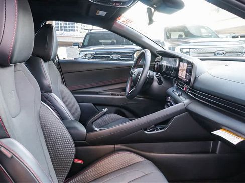 Used 2023 Hyundai Elantra N Line image 17