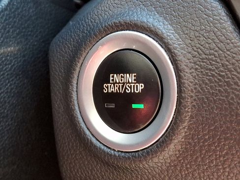 Used 2018 Buick Envision Preferred AWD/4WD image 26
